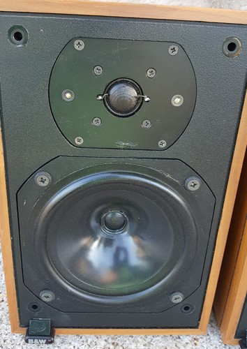 bowers & wilkins dm12